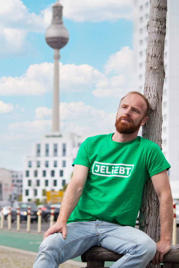 T-Shirt "JELIEBT" – Bild 2